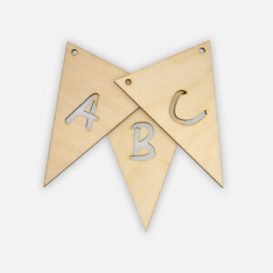 geboorteslinger hout, houten vlaggetjes met naam, geboorte naamslinger, naam slinger geboorte, houten letter vlaggetjes